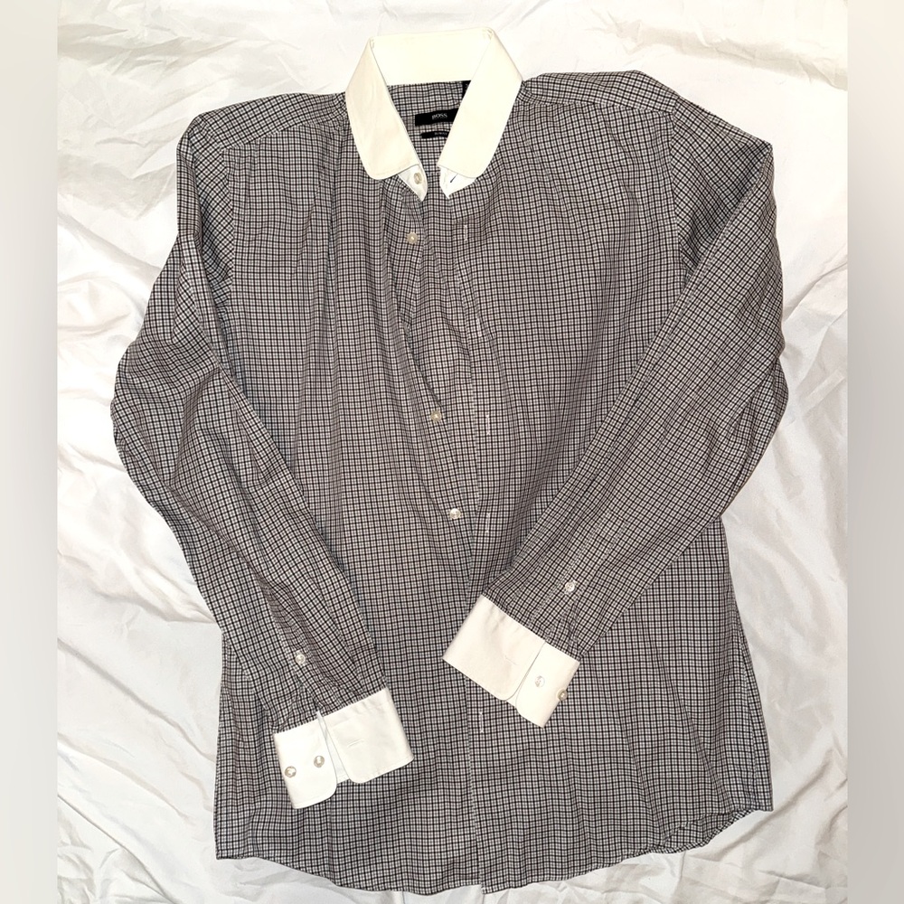 Hugo boss men’s medium dress shirt